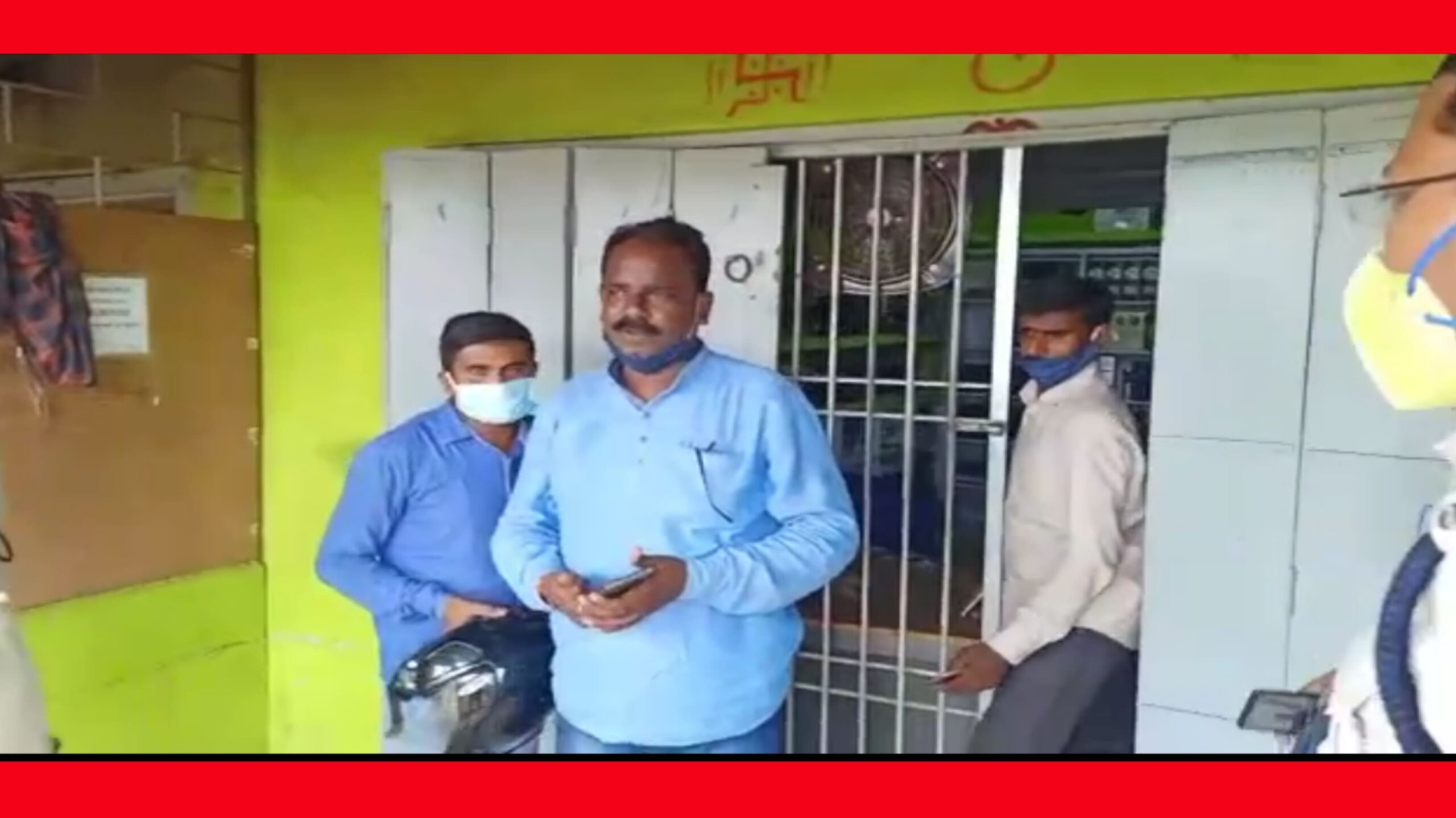 ମଦ ଦୋକାନରେ ଭିଡ଼ ଦୋକାନ ସିଲ କଲେ SDPO…