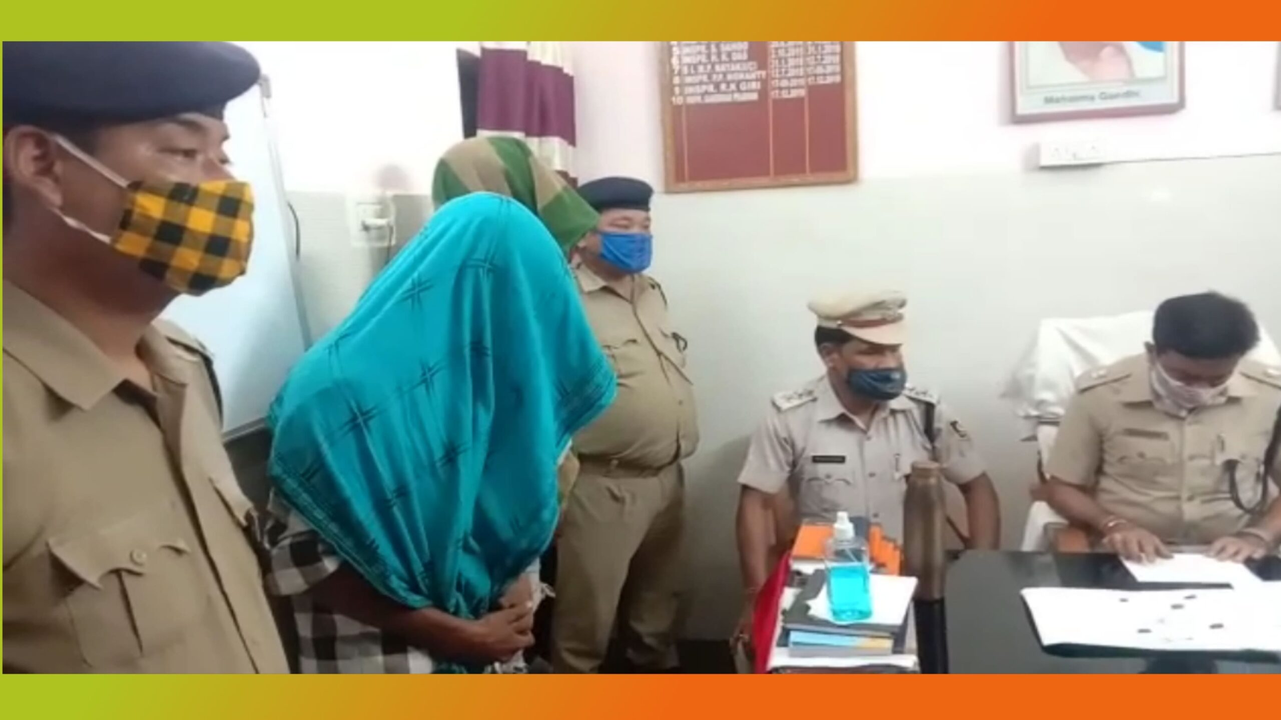 ଭଦ୍ରକରୁ ପୁଣି ଧଳା ଜହର ଜବଦ, ସାମ୍ବାଦିକ ସମ୍ମିଳନୀରେ ସୂଚନା ଦେଲେ ଅତିରିକ୍ତ ଆରକ୍ଷୀ ଅଧିକ୍ଷକ…