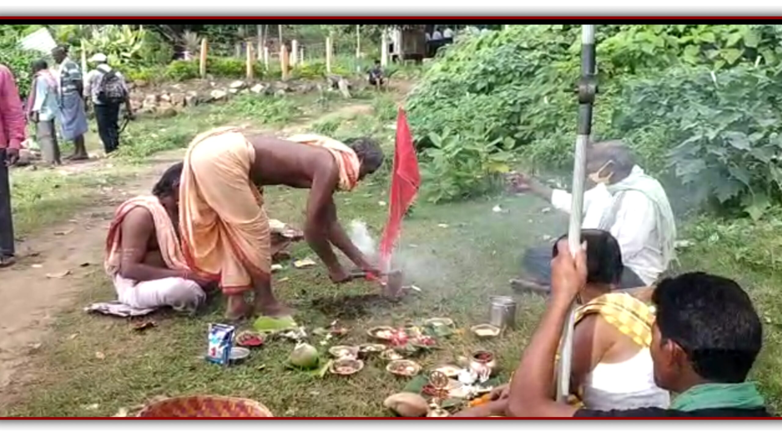 ନନ୍ଦଉତ୍ସବ ଅବସରରେ କଟକ ର ବିଭିନ୍ନ ଦୁର୍ଗାପୂଜା କମିଟିର ମାଆଙ୍କ ମୂର୍ତ୍ତି ପାଇଁ ମାଟି ସଂଗ୍ରହ…