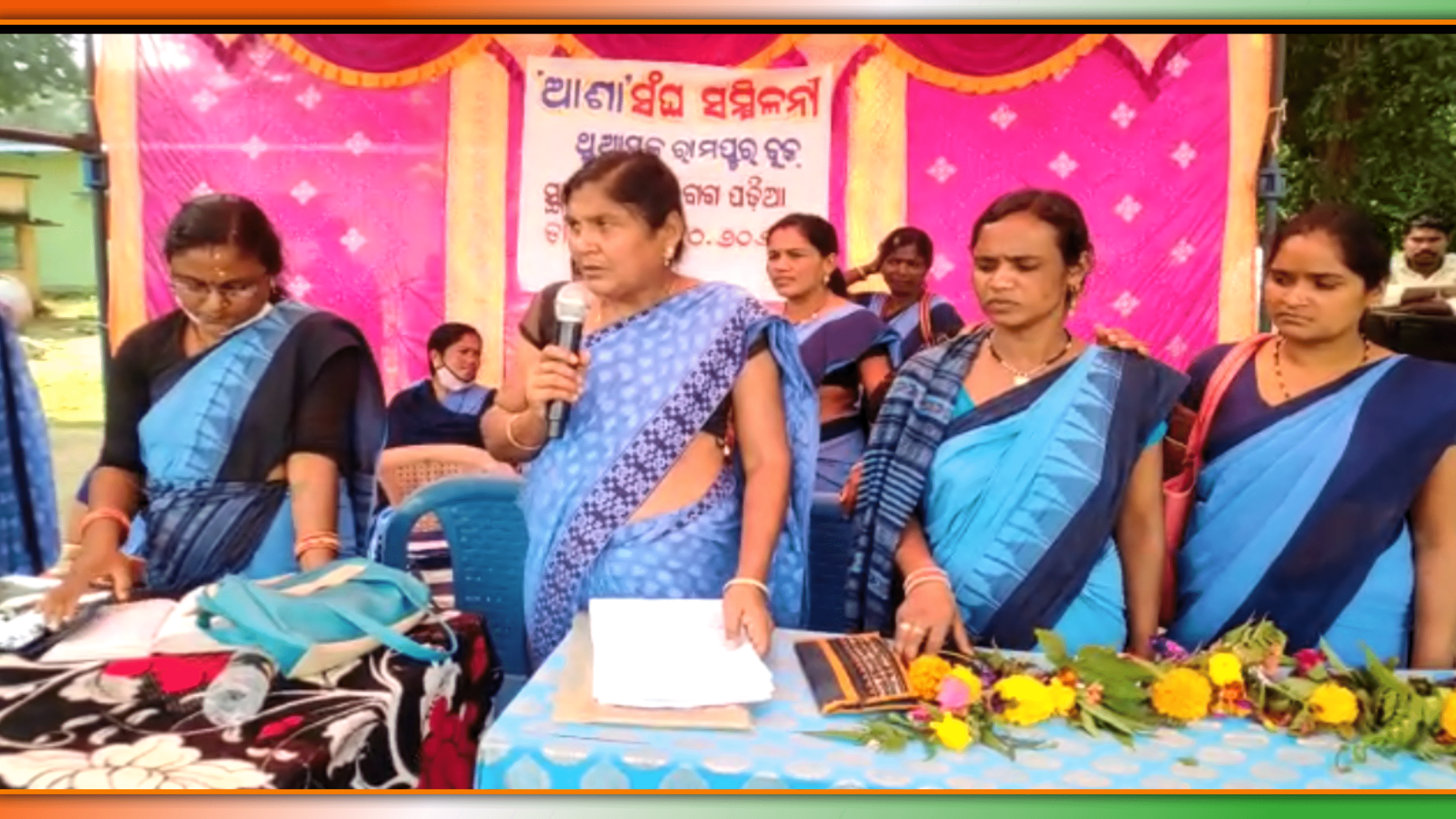 ଡାକ୍ତର ହେମାଙ୍ଗିନୀ ମେହେରଙ୍କ ଆଶାକର୍ମୀ ଙ୍କୁ ଦୁର୍ବ୍ୟବହାର ବିରୁଦ୍ଧରେ ମେଳି ହେଲେ କଳାହାଣ୍ଡି ଜିଲ୍ଲା ଆଶାକର୍ମୀ…