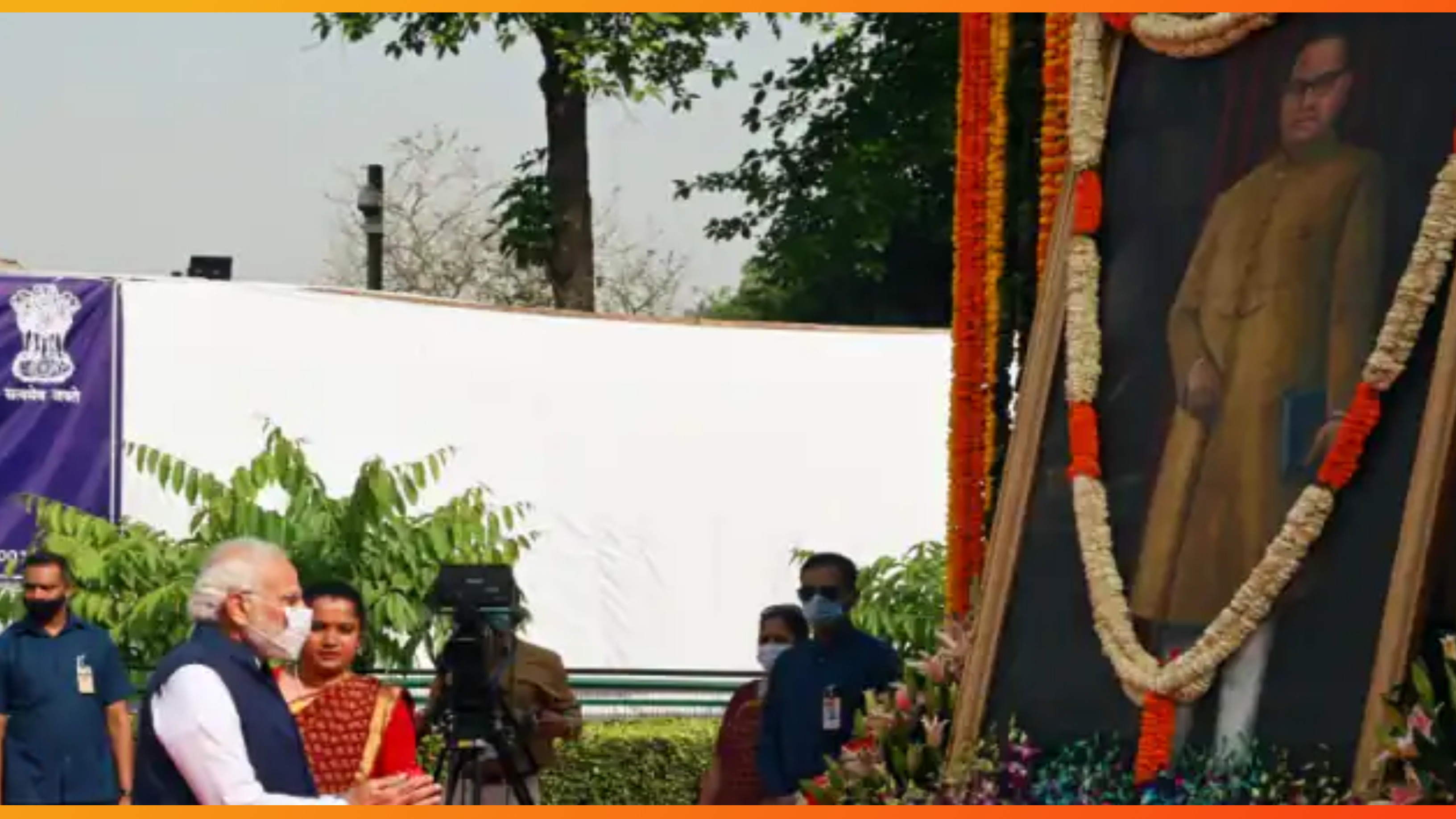 ପ୍ରଧାନମନ୍ତ୍ରୀ ନରେନ୍ଦ୍ର ମୋଦୀ ଏବଂ ଆମ୍ବେଦକରଙ୍କ ମଧ୍ୟରେ ସମାନତା,ପୁସ୍ତକ ପାଇଁ ପୁସ୍ତକ ଲେଖକ ଆକ୍ରୋଶ ଶିକାର