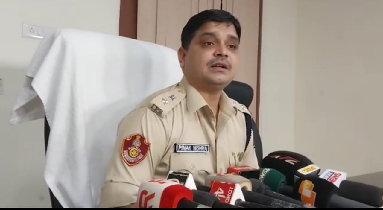 ରକ୍ତଚାପ ଔଷଧ ନକଲି ଵୋଲି ସ୍ପଷ୍ଟ କଲେ କଟକ ଡିସିପି ପିନାକ ମିଶ୍ର ନକଲି “ଟେଲମା”ଵ୍ୟଵହାର ଉପଯୋଗୀ ନୁହେଁ…
