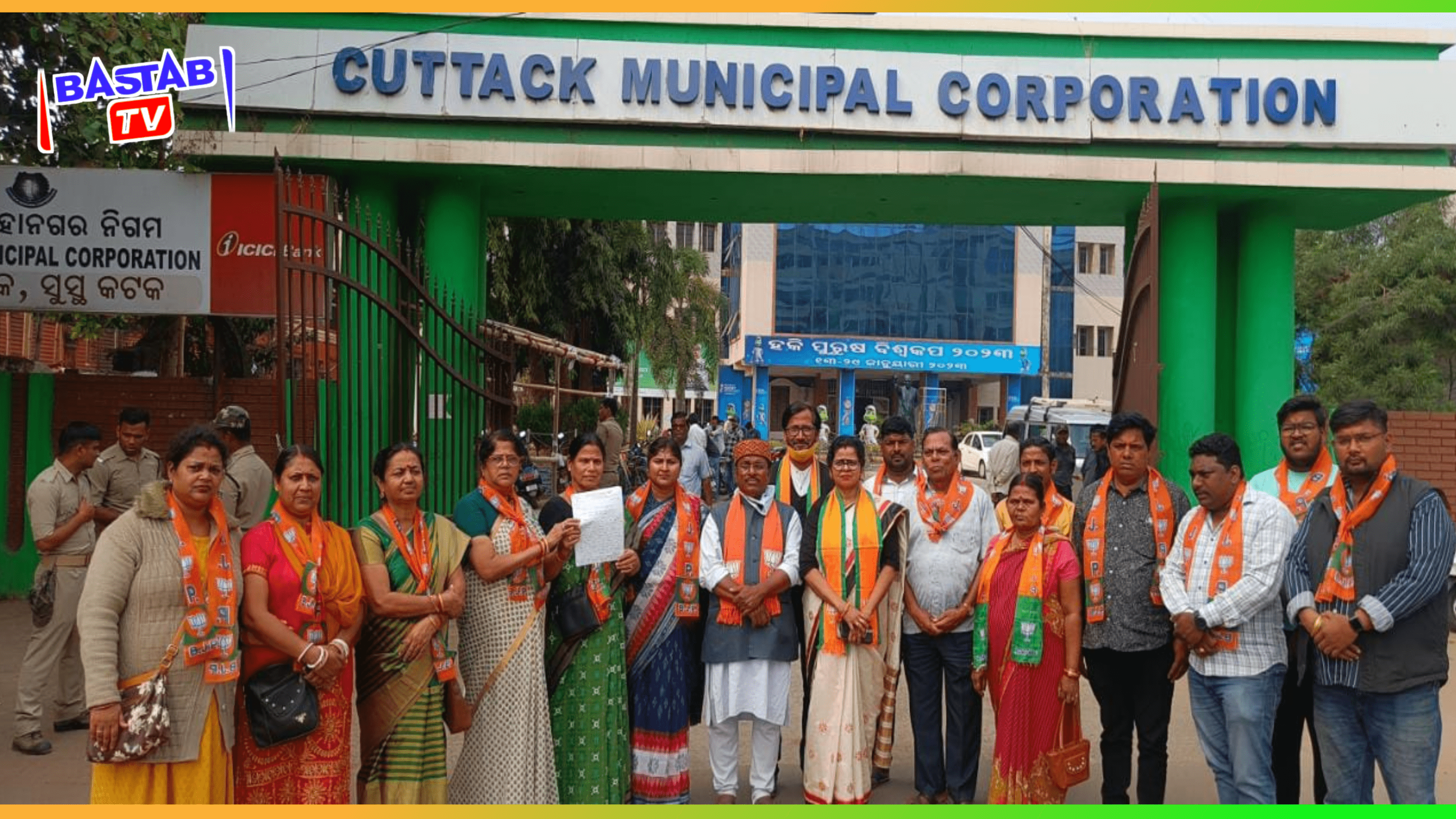 କଟକ ସହରର ସମସ୍ତ ମୁକୁଳା ନାଳ ୪୮ଘଣ୍ଟା ମଧ୍ୟରେ ବନ୍ଦ କରାଯାଉ ଦାବିରେ କଟକ ନଗର ବିଜେପିର ଧାରଣା…