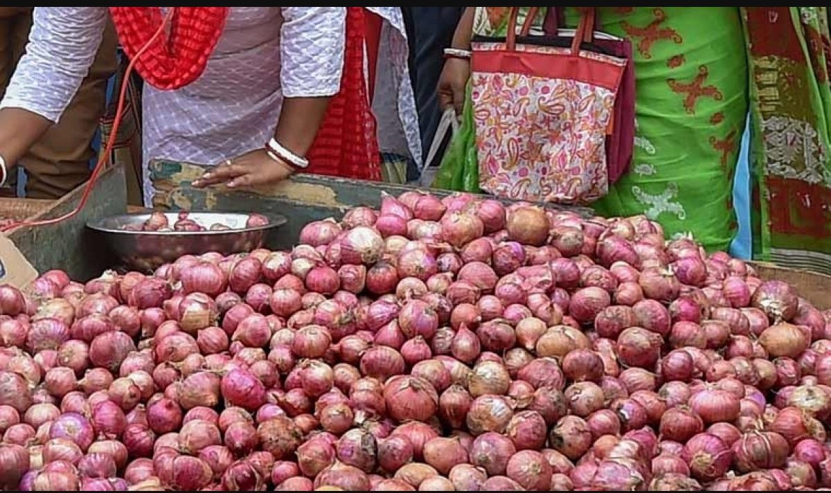  ଉପରମୁହାଁ ପିଆଜ ଦର…