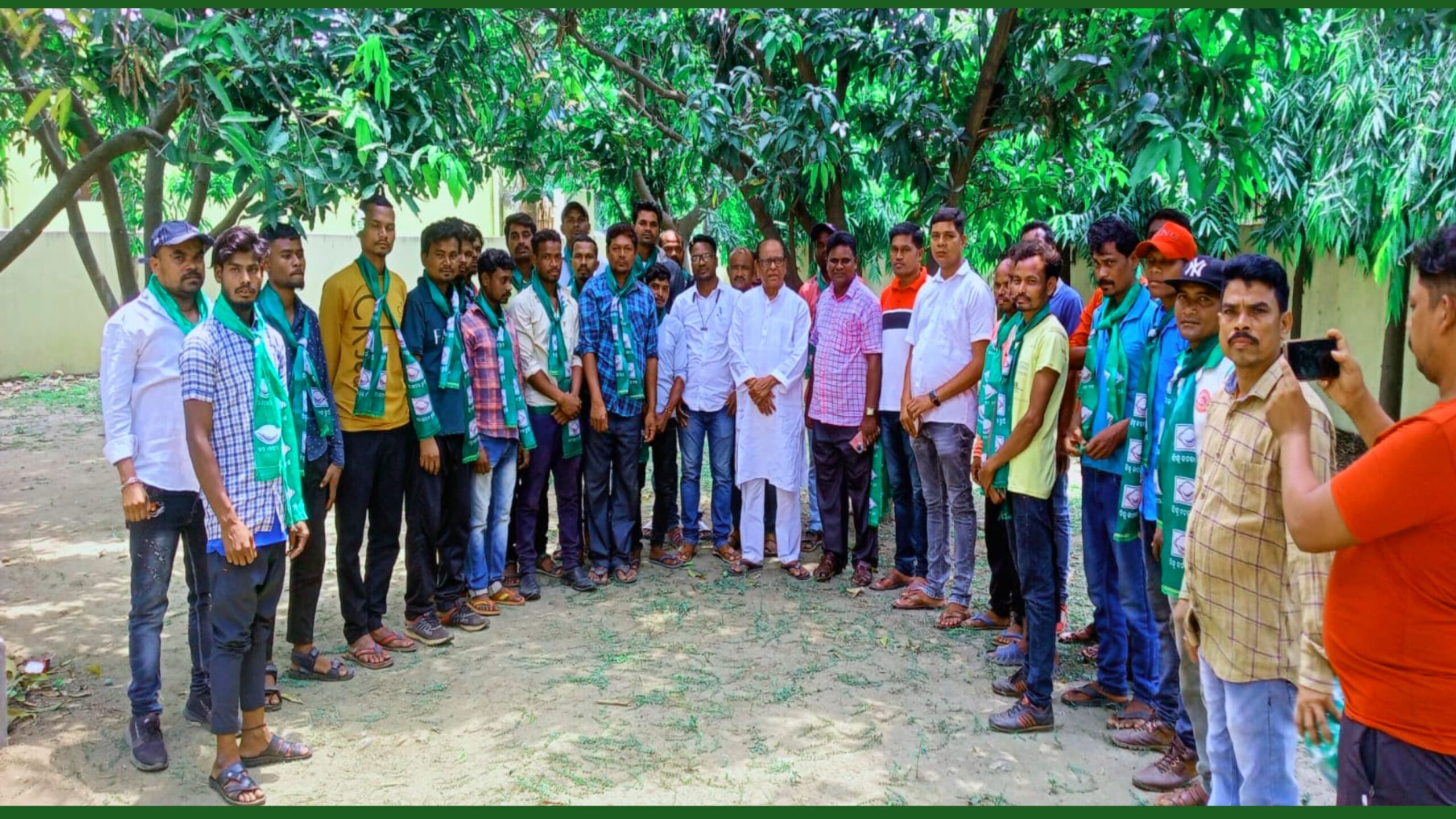 ମରୁଆବିଲି ପଞ୍ଚାୟତ ର ବିଜେପି କର୍ମୀ ବିଜୁ ଜନତା ଦଳରେ ଯୋଗ ଦେଲେ…
