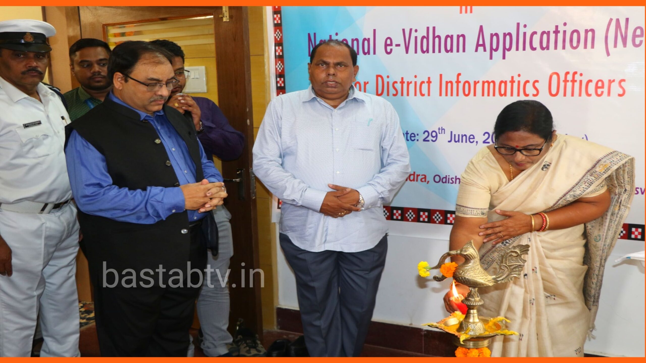 କାଗଜମୁକ୍ତ ହେବ ବିଧାନସଭାର ସମସ୍ତ କାର୍ଯ୍ୟ ’‘ଜୀବନ୍ତ ସଦନ, ଜୀବନ୍ତ ପ୍ରଜାତନ୍ତ୍ର’: ବାଚସ୍ପତି…