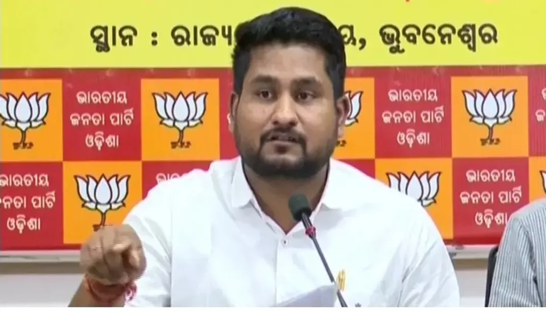 ପୂରଣ ହେବ ବିଶ୍ୱବିଦ୍ୟାଳୟରେ ଅଧ୍ୟାପକ ପଦବୀ: ସୂର୍ଯ୍ୟବଂଶୀ ସୂରଜ