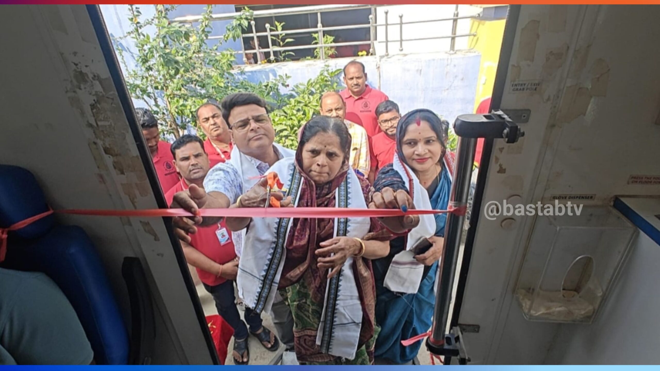 ନିଷ୍ଠା ପରିବାର ର ରେଡ ଡ୍ରପ ମାରାଥନ ଜାରୀ,କଟାପାଲି ଗ୍ରାମ ରେ ରକ୍ତଦାନ ଶିବିର ୩୮ୟୁନିଟ ରକ୍ତ ସଂଗୃହୀତ…