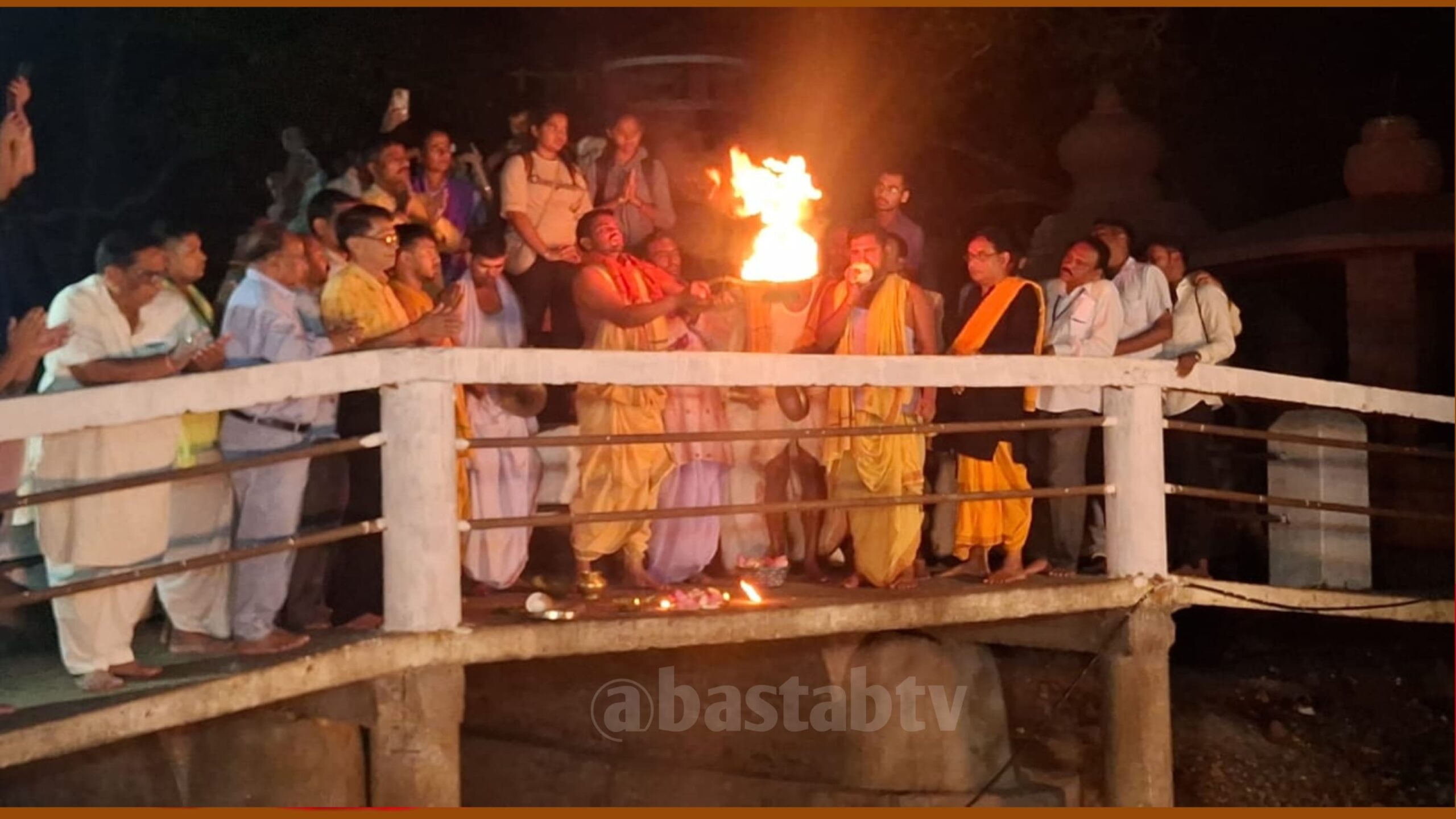 ନୃସିଂହନାଥ ମନ୍ଦିର ଠାରେ ଗୁପ୍ତ ଗଙ୍ଗା ଆଳତି….