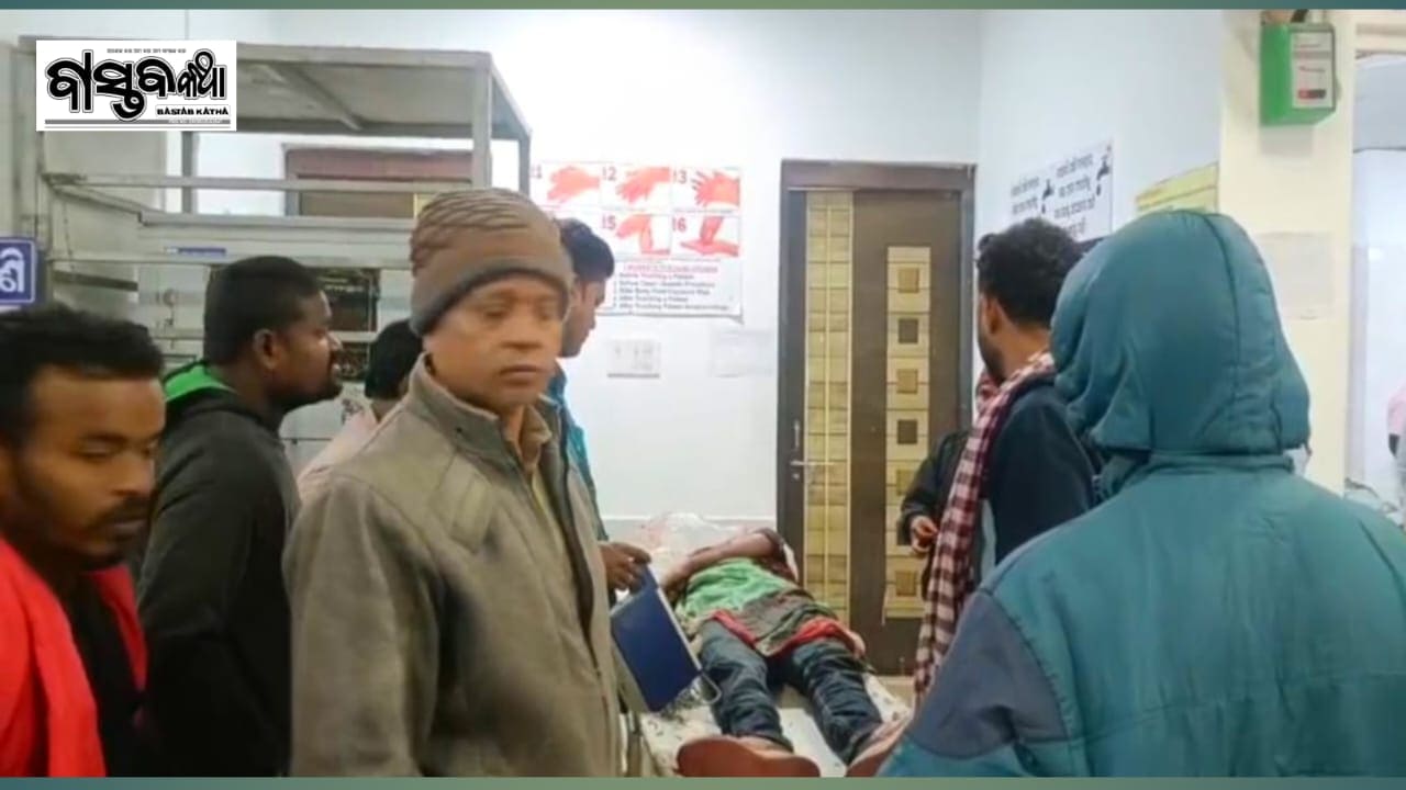 ଇଲେକ୍ଟ୍ରି ଖୁଣ୍ଟରେ ବାଇକ୍ ପିଟିହୋଇ ଚାଳକ ମୃତ୍ୟୁ